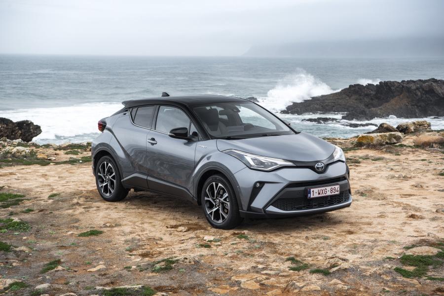  Toyota C-HR Hybrid 2019 года  (WW) (фото 133 из 174)
